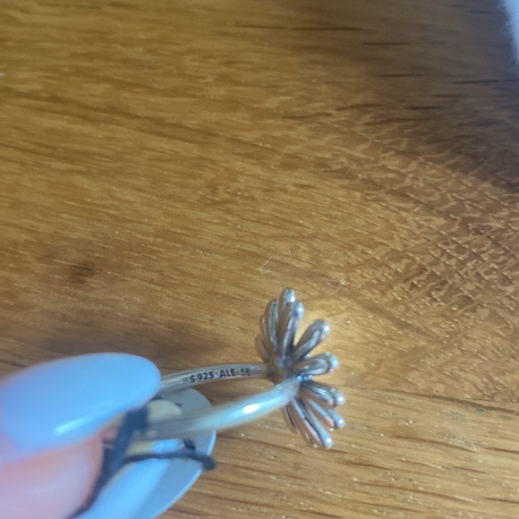 Pandora Silver Ring - Picture 4 of 5